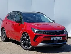 Red Used 2024 Vauxhall Grandland X Ultimate SUV | £21,798 (Good price)