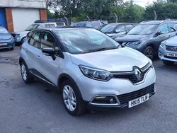 Silver/black Used 2015 Renault Captur Dynamique SUV | £7,500 (Good price)