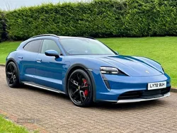 Blue Used 2022 Porsche Taycan Cross Turismo Sedan | £59,950 (Fair price)