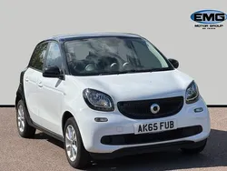 White Used 2015 Smart ForFour Passion Hatchback | £4,195 (Fair price)