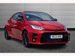 Scarlet flare Used 2021 Toyota Yaris Hatchback | £28,695 (Good price)