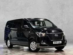 Black Used 2019 Hyundai I800 SE MPV | £16,950 (Fair price)