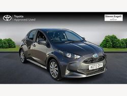 Grey Used 2022 Toyota Yaris Hybrid Hatchback | £13,878 (Fair price)