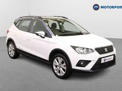 White Used 2017 Seat Arona SE Technology SUV | £9,699 (Fair price)