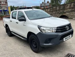 White Used 2018 Toyota HiLux Active Pickup | £14,750 (Fair price)