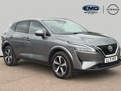 Grey Used 2021 Nissan Qashqai N-Connecta SUV | £15,395 (Fair price)