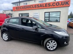 Black Used 2010 Ford Fiesta Zetec Hatchback | £3,295 (Fair price)