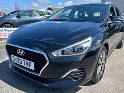 Black Used 2020 Hyundai i30 SE Estate | £17,994 (A bit pricey)