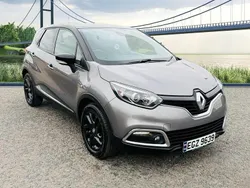 Grey/black Used 2017 Renault Captur Dynamique SUV | £8,990 (Good price)