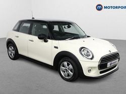 White Used 2021 Mini Cooper Classic Hatchback | £14,799 (Fair price)