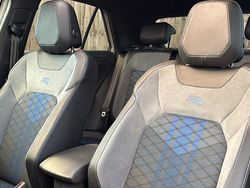 Used 2025 VW T-Roc R SUV | £30,799 (Fair price)