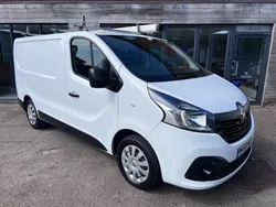 White Used 2018 Renault Trafic Business Van | £9,495 (Fair price)
