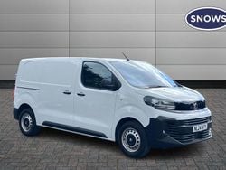 White Used 2024 Vauxhall Vivaro S Van | £18,495