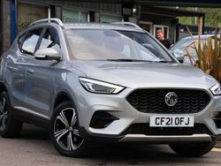 Silver Used 2021 MG ZS Excite Sedan | £11,991 (Fair price)