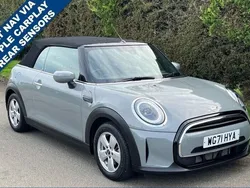 Used 2021 Mini Cooper Classic Hatchback | £15,995 (Fair price)