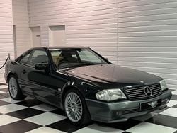 Blue black metallic Used 2009 Mercedes SL500 Cabriolet | £15,995 (Fair price)