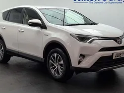 Used 2018 Toyota RAV4 Hybrid SUV | £15,500 (Good price)