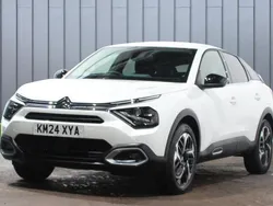 White Used 2024 Citroën C4 PureTech Hatchback | £18,350 (Fair price)