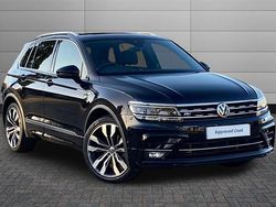 Black Used 2020 VW Tiguan R-line SUV | £23,295 (Fair price)