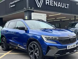Metallic iron blue Used 2024 Renault Austral Iconic Esprit Alpine SUV | £28,375 (Fair price)