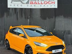 Yellow Used 2017 Ford Focus ST Hatchback | £11,995 (Good price)