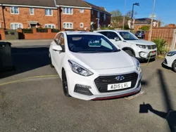 White Used 2015 Hyundai i30 Turbo Hatchback | £5,495 (Good price)