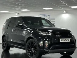 Black Used 2017 Land Rover Discovery 5 SE SUV | £20,395 (Super price)