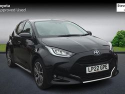 Used 2025 Toyota Yaris Hybrid Hatchback | £20,362 (Fair price)