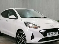 New 2025 Hyundai i10 Premium Hatchback | £15,593 (Good price)