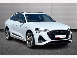 White Used 2022 Audi e-tron Sportback Advanced SUV | £36,990