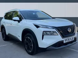 New 2024 Nissan X-Trail N-Connecta SUV | £31,101 (Super price)