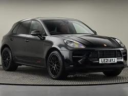Black Used 2021 Porsche Macan SUV | £57,600 (Fair price)