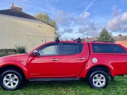 Red Used 2014 Mitsubishi L200 Pickup | £6,750 (Good price)