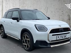 White Used 2024 Mini Countryman Exclusive SUV | £32,499 (Fair price)