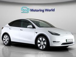 White Used 2022 Tesla Model Y Long Range AWD SUV | £25,000 (Fair price)