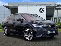 Black Used 2023 VW ID.5 Pro Performance SUV | £27,490 (Fair price)