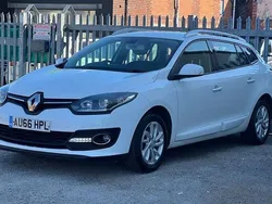 Used 2016 Renault Mégane III Dynamique Estate | £7,495 (Expensive)