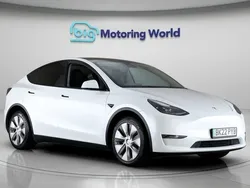 Used 2022 Tesla Model Y Long Range SUV | £24,300 (Good price)