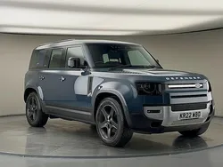 Used 2024 Land Rover Defender SE SUV | £54,400 (Good price)