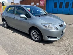 Silver Used 2009 Toyota Auris Hatchback | £3,600 (Fair price)