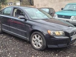 Black Used 2005 Volvo S40 Sedan | £690 (Fair price)