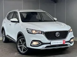 White Used 2023 MG HS Excite SUV | £12,695 (Fair price)