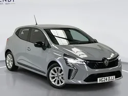 Used 2026 Renault Clio V Evolution Hatchback | £16,749 (Good price)