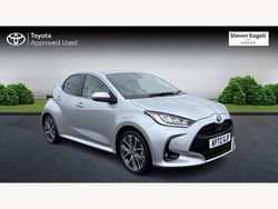 Silver Used 2023 Toyota Yaris Hybrid Hatchback | £19,904 (Fair price)