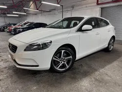 White Used 2014 Volvo V40 SE Lux Estate | £5,850 (Good price)