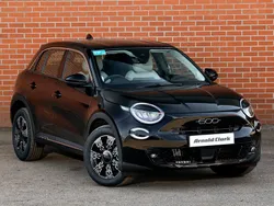 Pastel black New 2025 Fiat 600 Hatchback | £21,498 (Fair price)