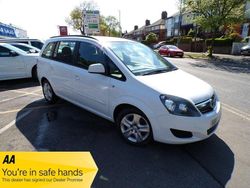 White Used 2013 Vauxhall Zafira MPV | £3,655 (A bit pricey)