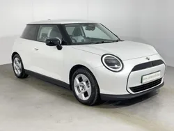 White Used 2024 Mini Cooper Hatch Hatchback | £23,500