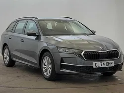 Graphite grey metallic New 2025 Skoda Octavia SE Technology Estate | £23,180 (Fair price)