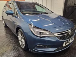 Blue Used 2017 Vauxhall Astra SRi Estate | £6,450 (Fair price)